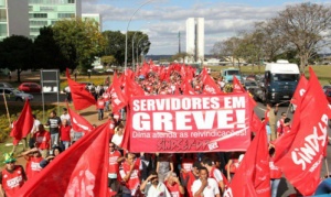 Condsef entrega proposta ao Ministério do Trabalho sobre dias parados durante as greves